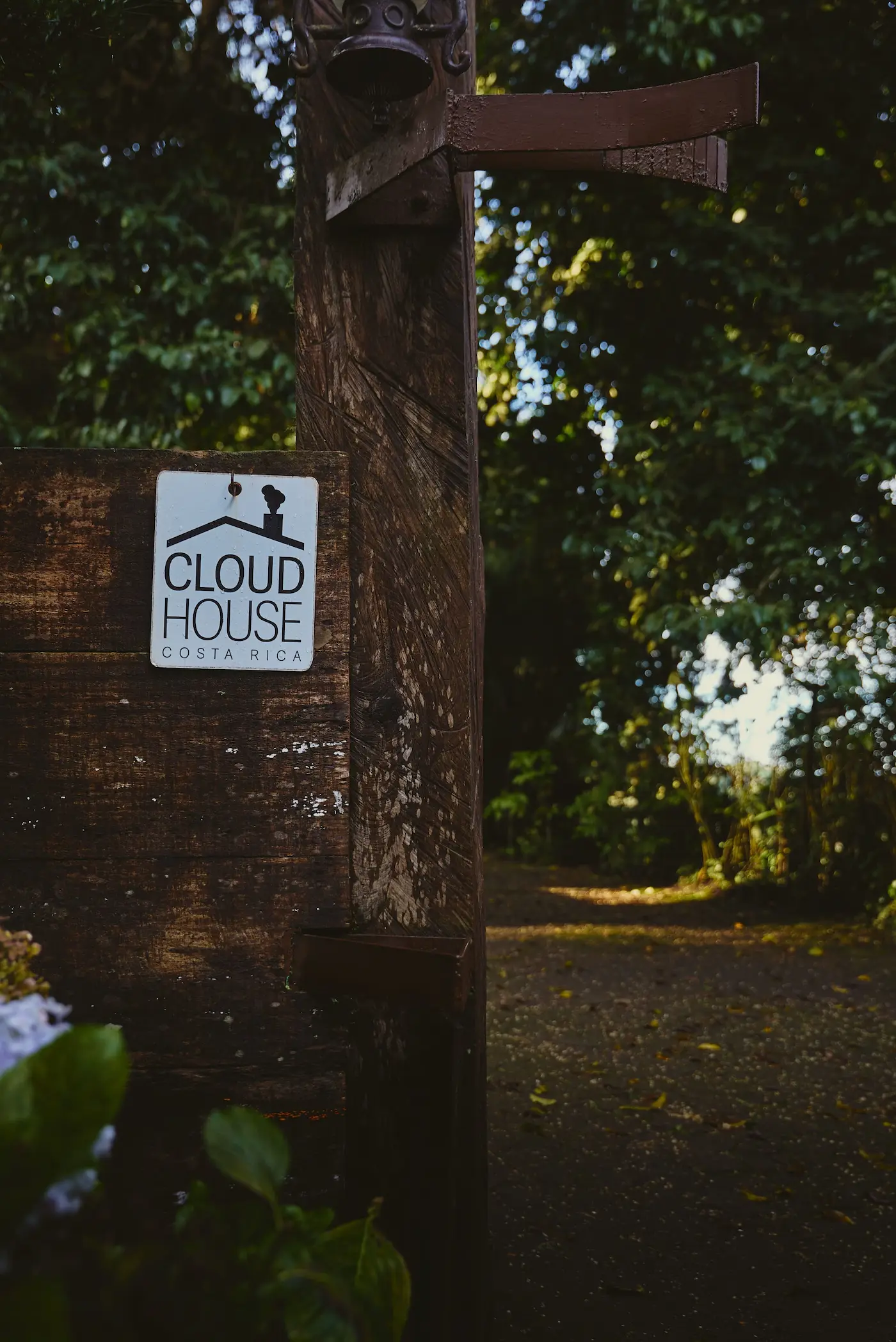 Cloud House Costa Rica rustic signpost